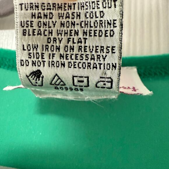 Quaker Factory Women's Green Velvet Embellished Top Size XL - Picture 7 of 10